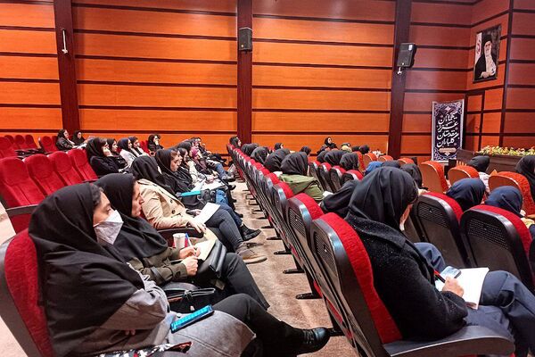 برگزاری کارگاه توانمندسازی مربیان پیش‌دبستانی در بهارستان‌۲