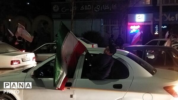 سی شب بلوار فضل میزبان رژه ماشینی شد 