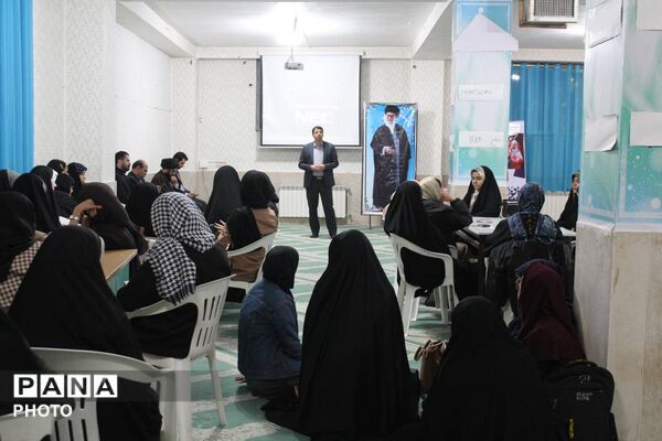 افتتاحیه پاتوق دخترانه نوجوان مبارز در آشخانه