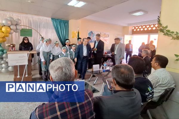 بزرگداشت روز عصای سفید در آموزشگاه شوریده شیرازی