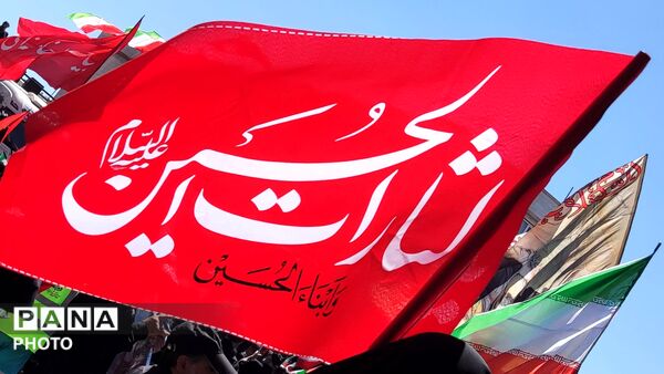 مراسم تشییع پیکر مطهر رهبر معظم انقلاب در جوار ملکوتی حرم امام رضا (ع)