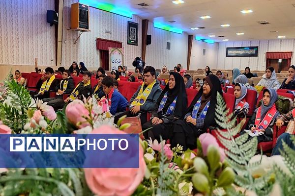 کلاس آموزشی خبرنگاری در کانون مهر تابان نیشابور