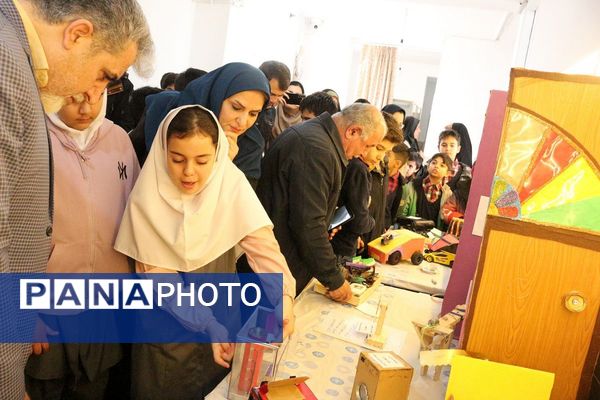 گام بلند فیروزکوه در مسیر علم؛ نمایشگاه جابربن‌حیان در پژوهش‌سرای شهدای هسته‌ای