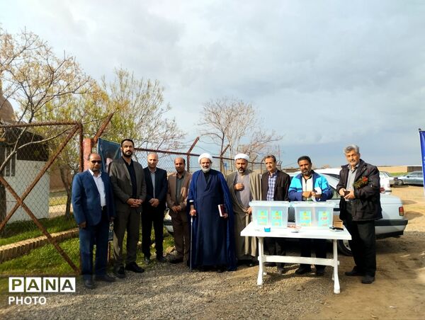 اقامه نماز بندگی در مسجد جامع تاریخی شهر رشتخوار