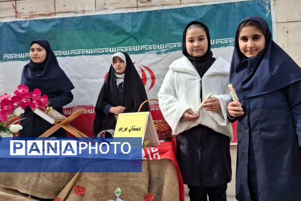 از کلاس درس تا شکوه انقلاب؛ شور دانش آموزی،  شور فجر