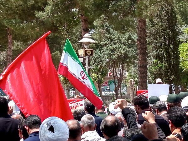 مشت هایی که انتقام را صدا می‌زند 