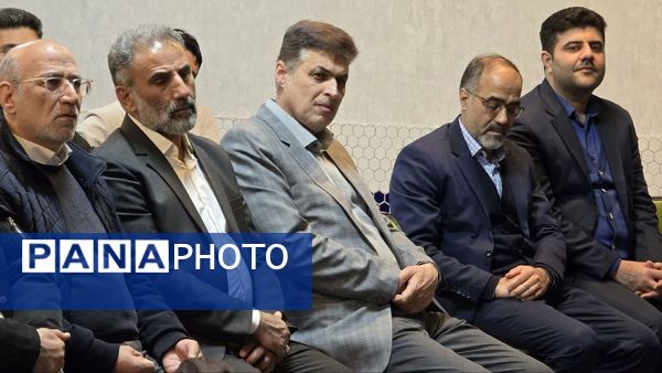 جلسه دوم هدایت تحصیلی ویژه پایه نهم دبیرستان دوره اول بعثت واحد۶ 