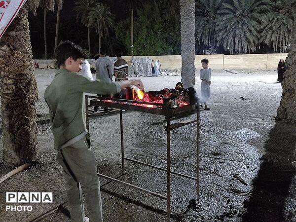 شور میلاد عاشقان اهل‌بیت(ع) در حاجی‌آباد