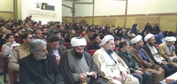 ملایر میزبان اجلاس سراسری نماز دانش‌آموزی شد