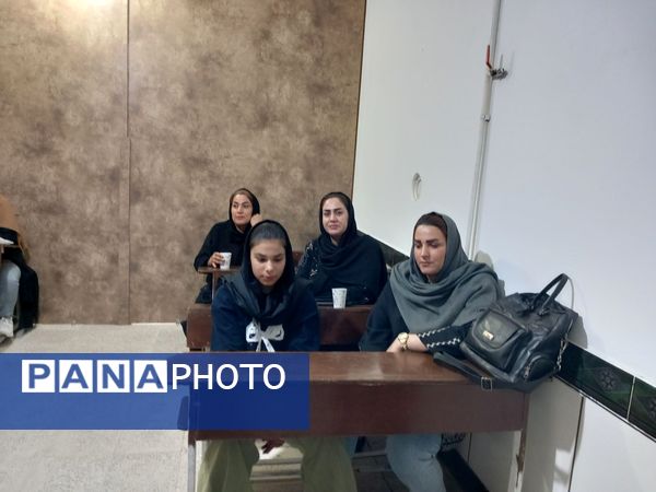افتتاح مدرسه غیردولتی دخترانه تیام در خرم‌آباد
