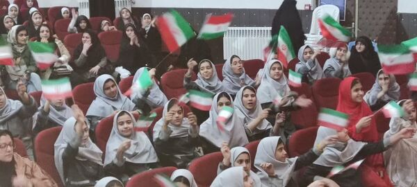برگزاری اولین جشنواره شهرستانی سرود فجر در گالیکش