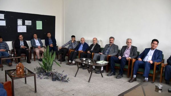 سالتحصیلی ۱۴۰۳ در هنرستان کشاورزی ناحیه سه تبریز 