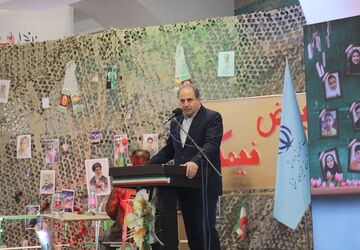 شهدا اقتدار را به ما آموختند 