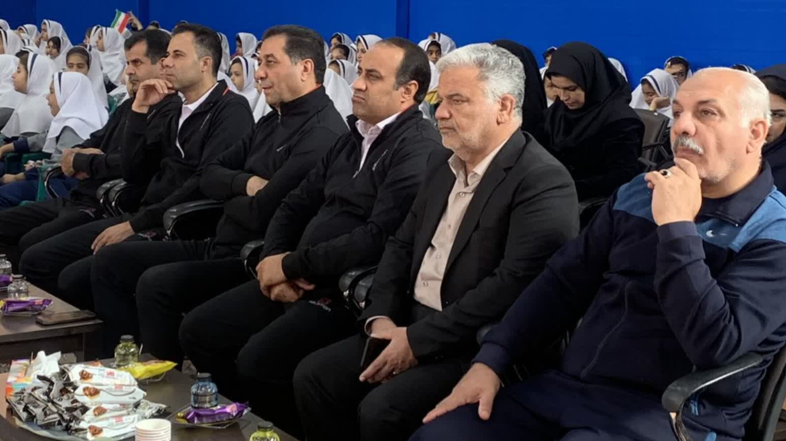 المپیاد درون‌مدرسه‌ای و جشن پویایی و نشاط در دبستان دخترانه حاج شکرالله فرقدانی اصفهان