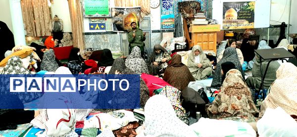 مراسم اعتکاف مادر دختری در مسجد صاحب الزمان آشخانه