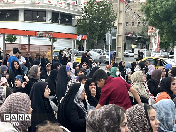 جشن دهه کرامت در شهرک ینگی امام ساوجبلاغ 
