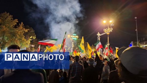 شادی مردم پس از انتقام وعده صادق ۲ در بجنورد