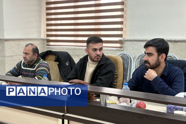 دیدار صمیمانه همکاران پرورشی اداره آموزش‌وپرورش شهرستان اسلامشهر با فرمانده بسیج فرهنگیان تهران