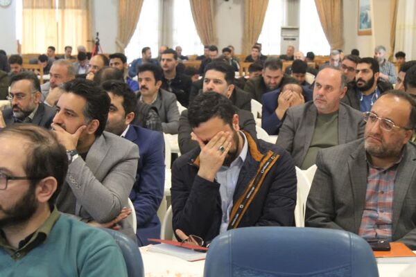 اختتامیه پنجمین دوره ملی لاله‌های روشن در مازندران 