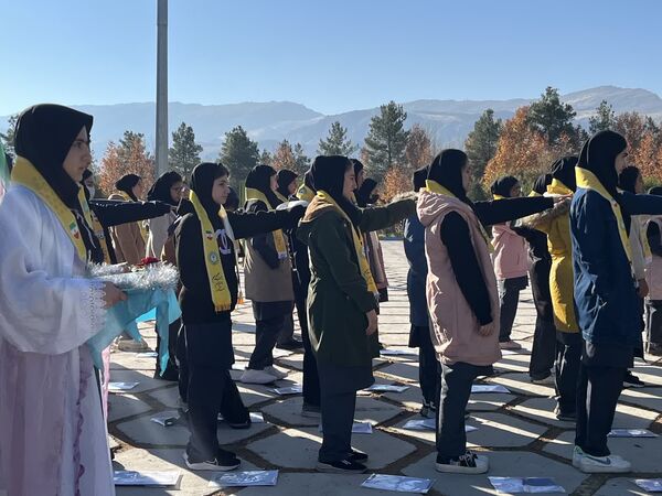 اردو تمشک در اردوگاه شهید دستغیب شیراز