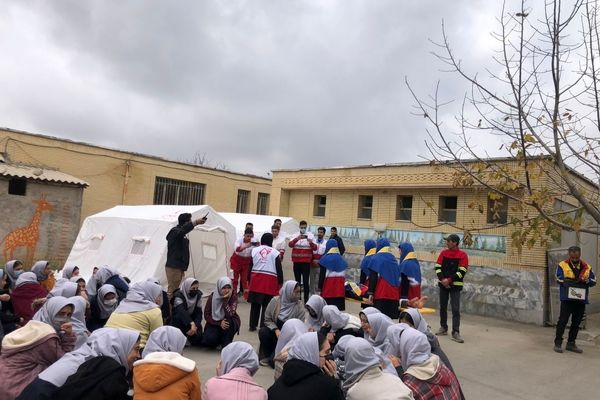 برگزاری مانور زلزله در شهرستان رازوجرگلان 