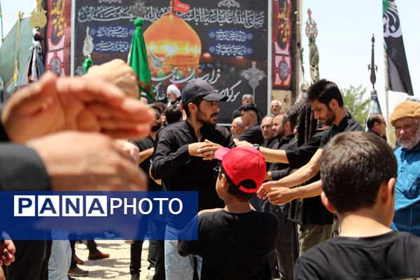 عزاداری تاسوعای حسینی در شهر درق 