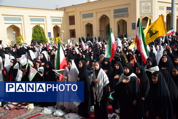 تجمع دانش‌آموزان شیرازی در حمایت از جبهه مقاومت