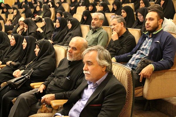 مراسم یادواره شهدای فرهنگی شهرری و گرامیداشت شهدای مقاومت در تالار شیخ صدوق شهرری