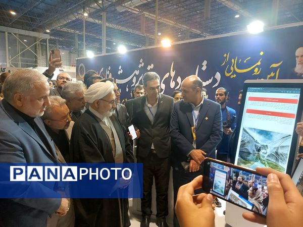 افتتاحیه غرفه رباتیک ناحیه۶ مشهد در نمایشگاه بین‌المللی مشهد 