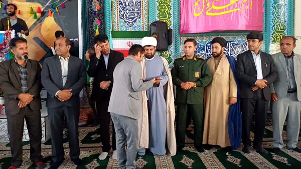 جشن باشکوه بزرگداشت مقام معلم در بخش دیشموک