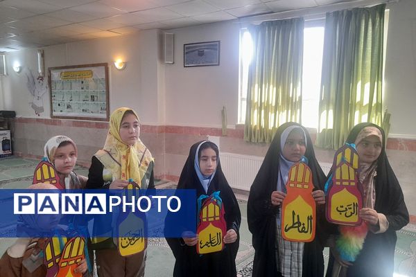 اجرای برنامه‌های پروژه مهر در مدارس میقات و شهید حیدری پردیس 