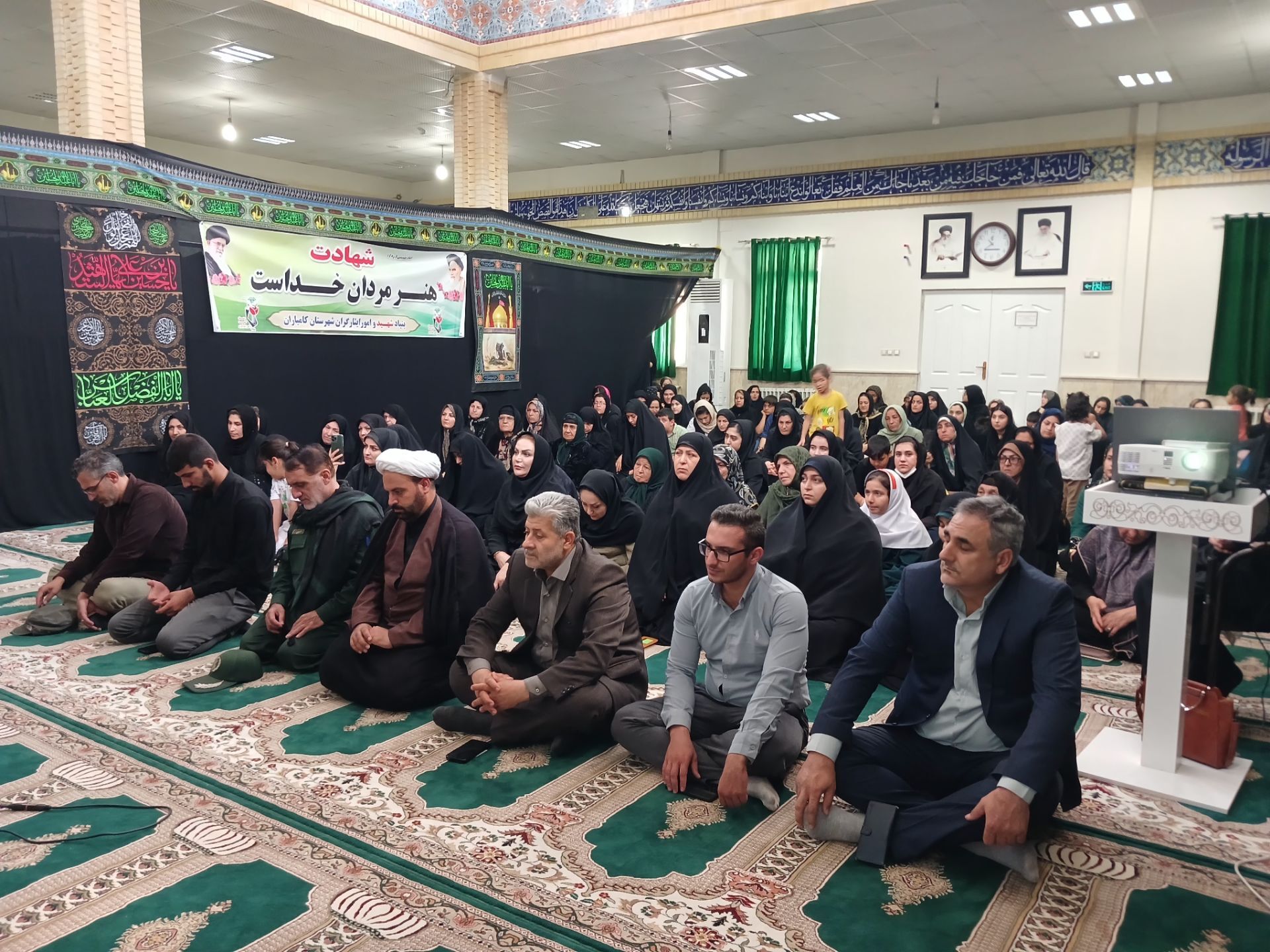 گرامیداشت ۲۸ زن شهیده در کامیاران؛ ترویج ایثار و فداکاری