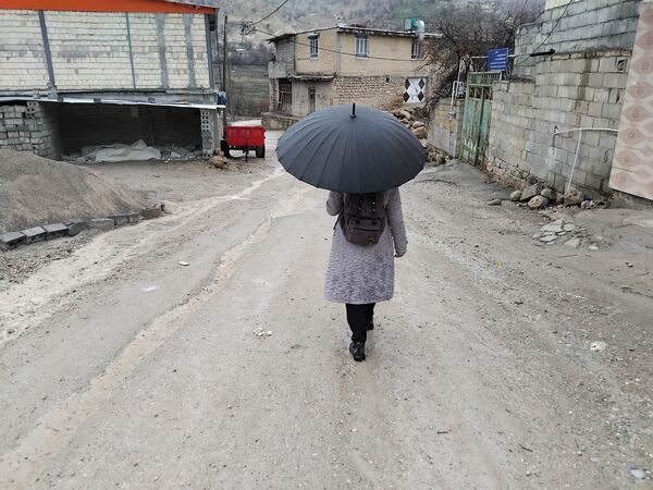 چشم‌انداز میانکوه در باران