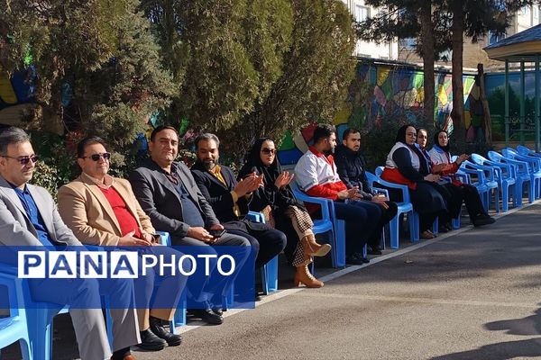  مانور زلزله در مدرسه فرزانگان ورامین