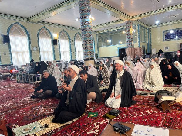 اعتکاف دانش‌آموزی مسجد امیرالمومنین صوفیان