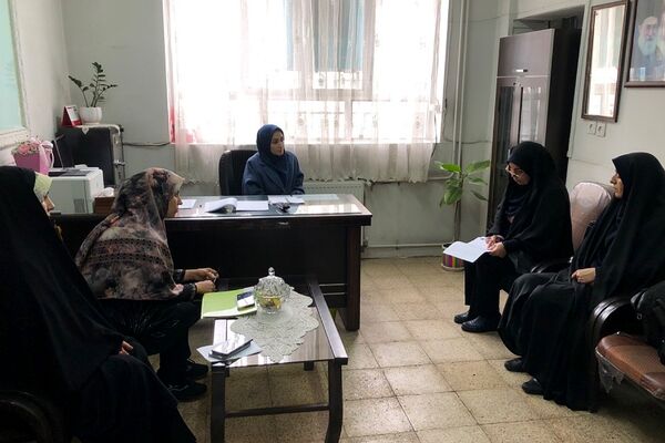 بازدید سرگروه کیفیت بخشی فعالیت‌های پرورشی از مدارس ناحیه دو شهرری 