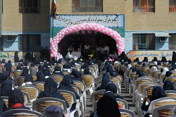 برگزاری مراسم باشکوه به‌مناسبت دهه کرامت در بهارستان‌ 2