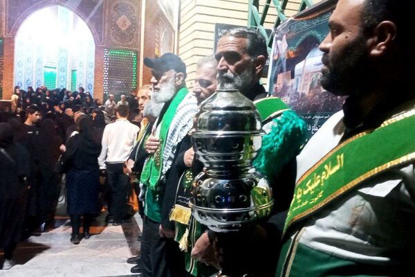 تشییع نمادین حضرت زهرا(س) با اشک و ارادت