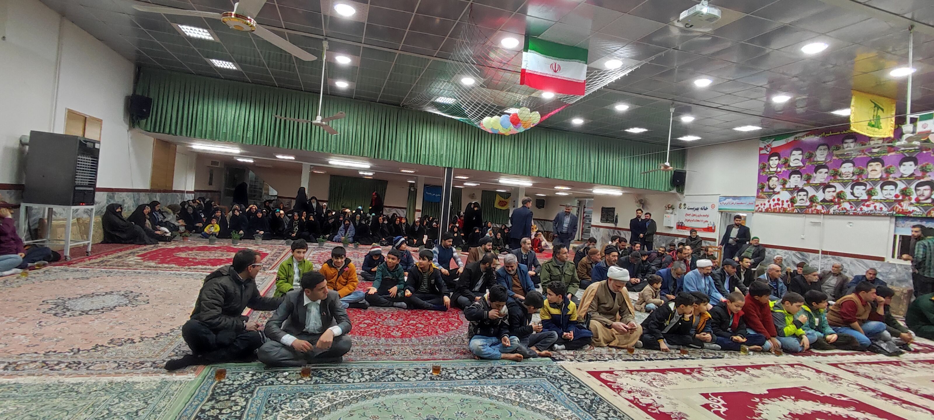 مراسم جشن انقلاب اسلامی در مسجد مسلم بن عقیل شهرستان شیروان