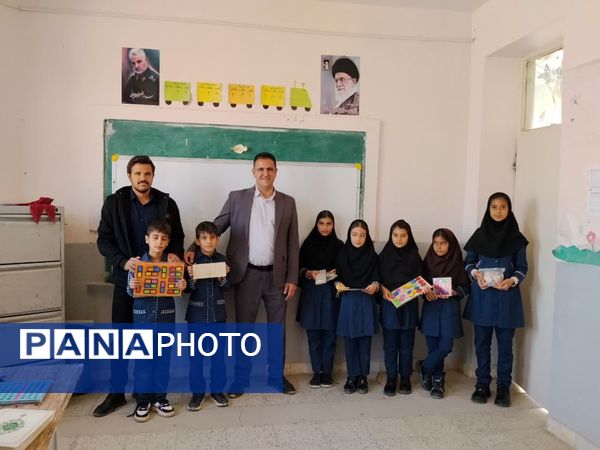 بازدید معاون آموزشی اداره آموزش و پرورش شهرستان خاتم از مدارس روستای خوانسار 