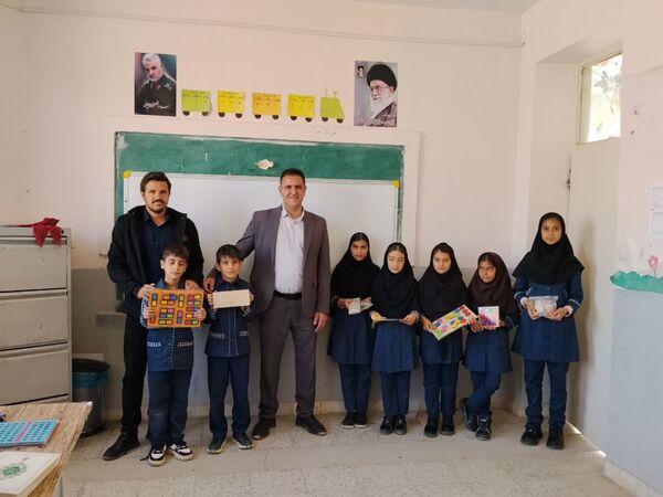 بازدید معاون آموزشی اداره آموزش و پرورش شهرستان خاتم از مدارس روستای خوانسار 
