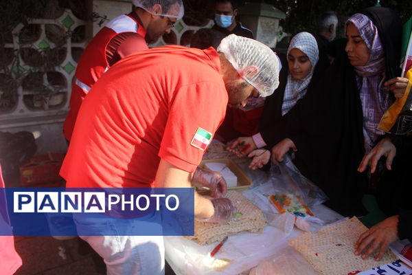 شکوه حضور مردم بوشهر در راهپیمایی ۲۲ بهمن