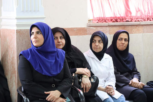 طرح سپاس معلم در مدارس شهرستان اسلامشهر با حضور مسئولین شهرستان
