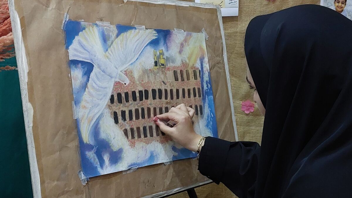 وقتی خبر در قاب نقاشی جان می‌گیرد