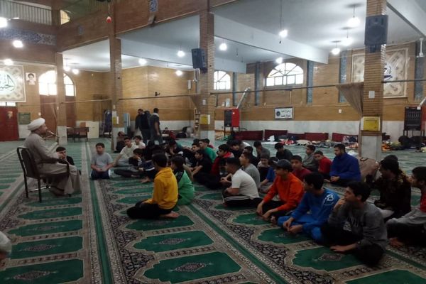 مراسم اعتکاف پسران آسمانی در مسجد علی ابن ابیطالب 
