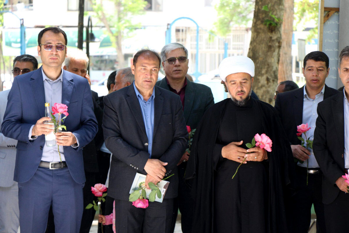 برگزاری جشن هفته معلم در دبستان امام جعفر صادق (ع) آشخانه