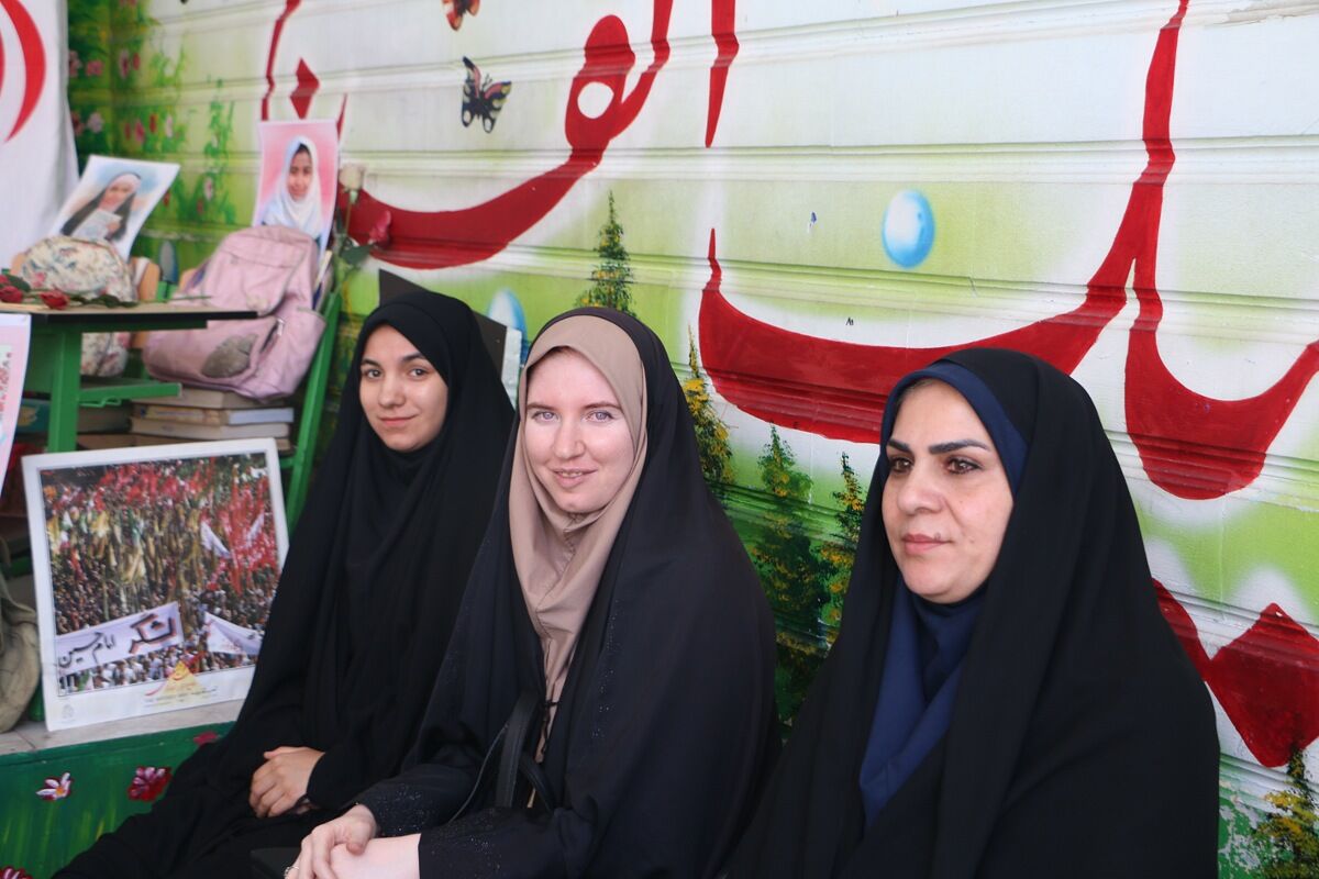 جشن عاطفه ها ، روز همدلی دانش‌آموزان 