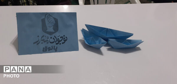 نوجوانان مبارز آشخانه روزی رنگین با طعم یادگیری و هیجان