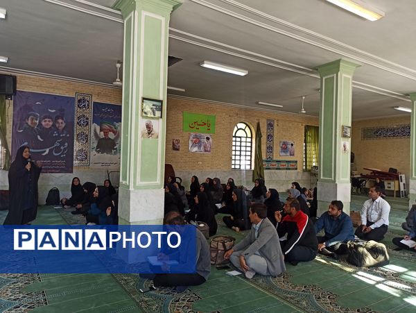 اردوی تشکیلاتی مربیان پیشتازان در اردوگاه امام خمینی(ره) شیراز 