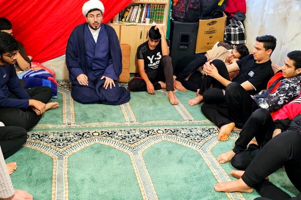 اعتکاف دانش‌آموزی در گناوه
